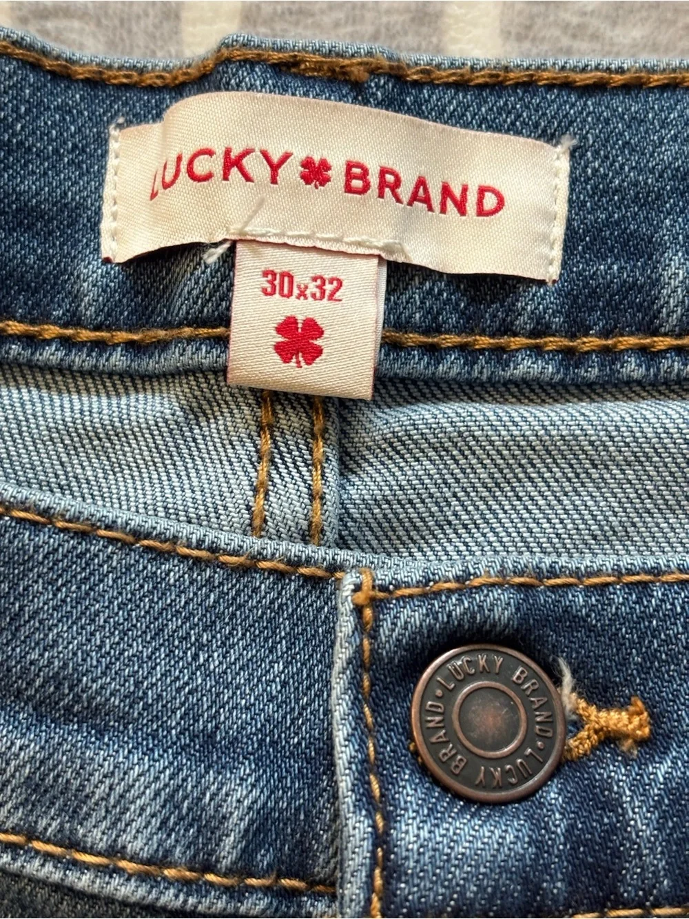 Lucky Brand Jeans, Vintage Straight, 30x32, W30, L32, Medium Blue Wash Denim